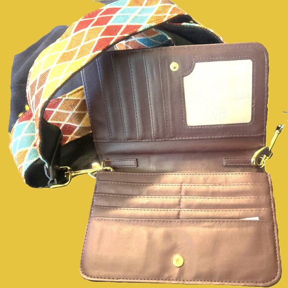 Adrienne Vittadini NWOT Burgundy Leather Crossbody RFID Harlequin Guitar Strap - Picture 10 of 12